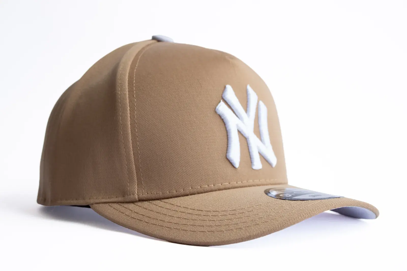 Gorra Yankees Beige