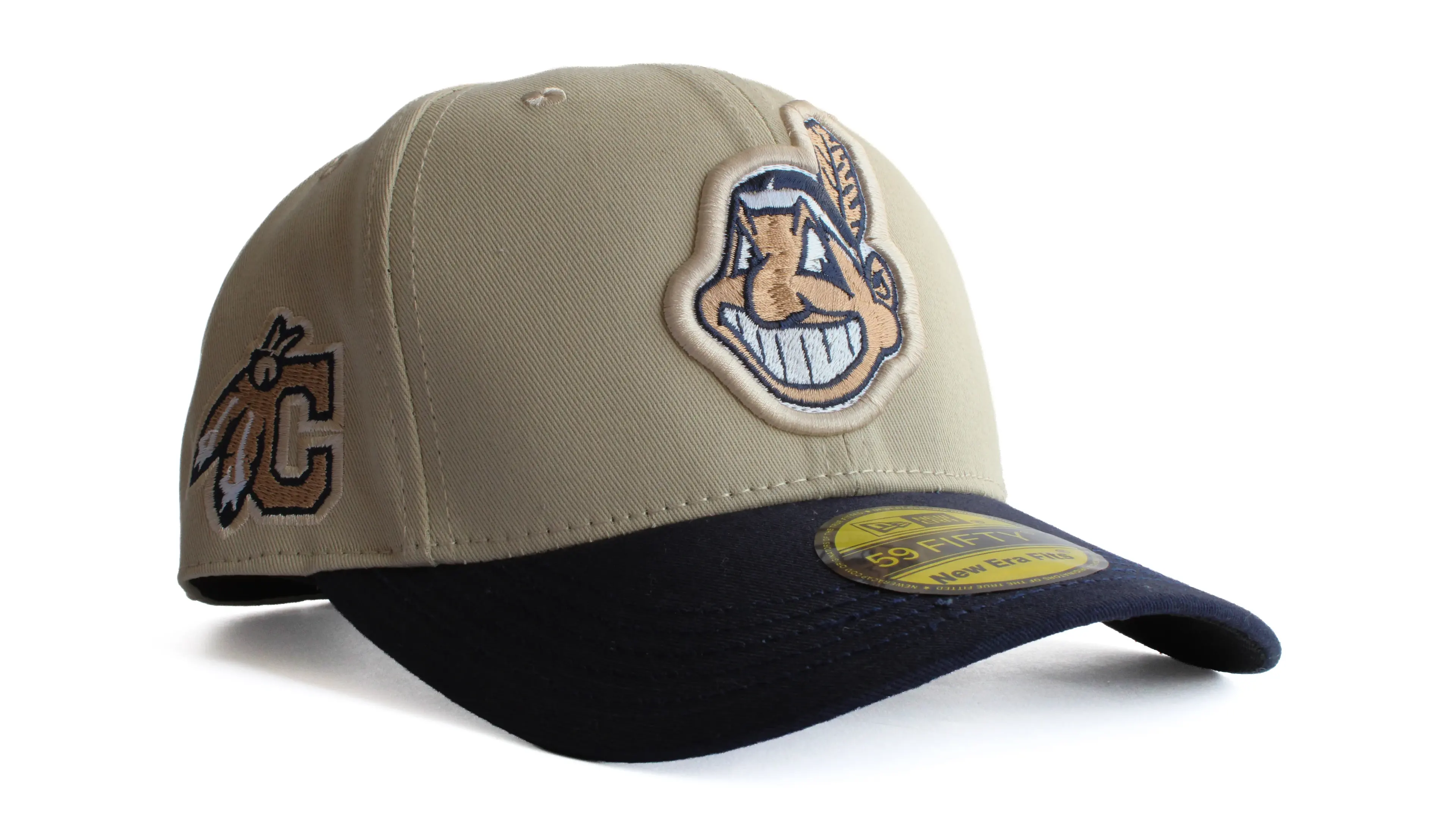Gorra New Era Milwaukee Brewers Beige y Negro